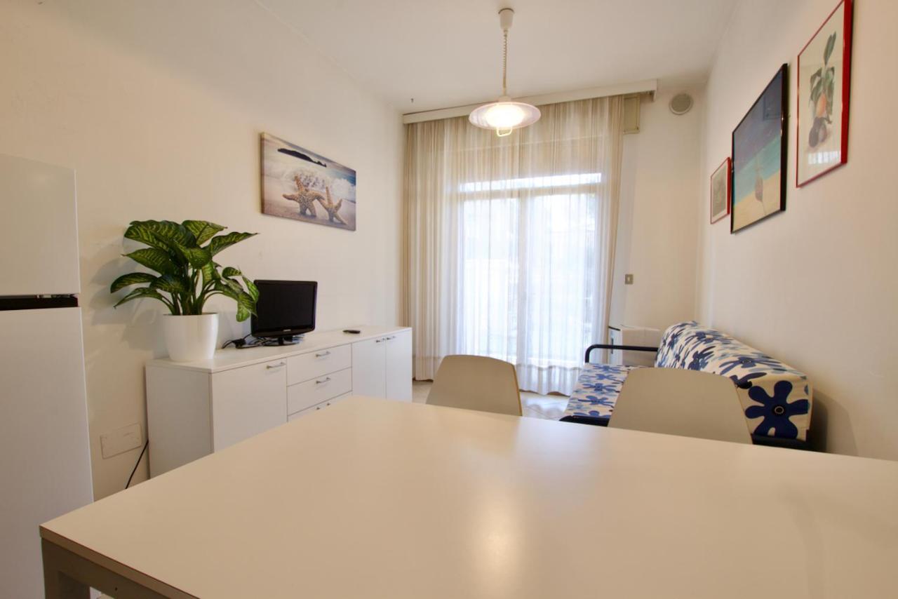 Park Residence 1 - Home Immobiliare Lido di Jesolo Eksteriør billede